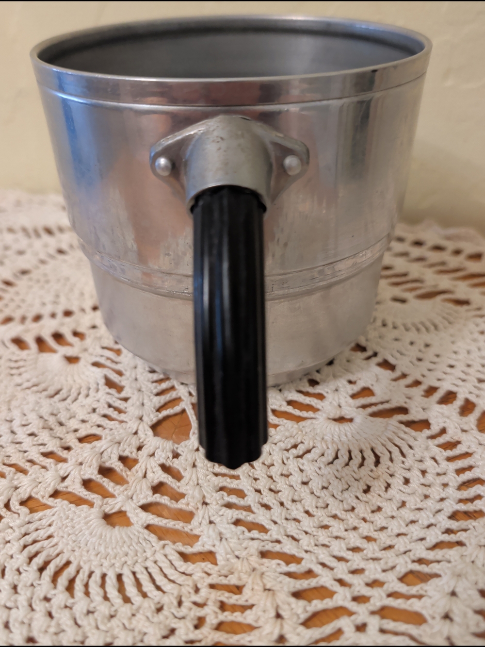 Vintage Silver Metal Coffee Percolator with Black Handle - Picture 11 of 16